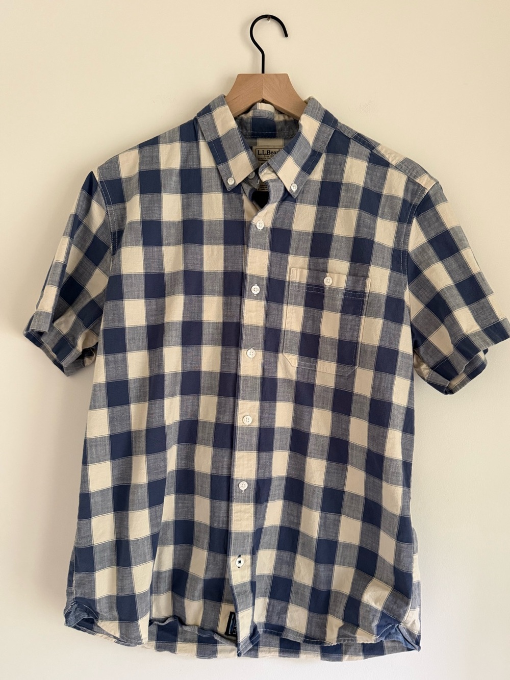 L.L. Bean Men's Short-Sleeve Button-Down Plaid Shirt In Blue And Cream
